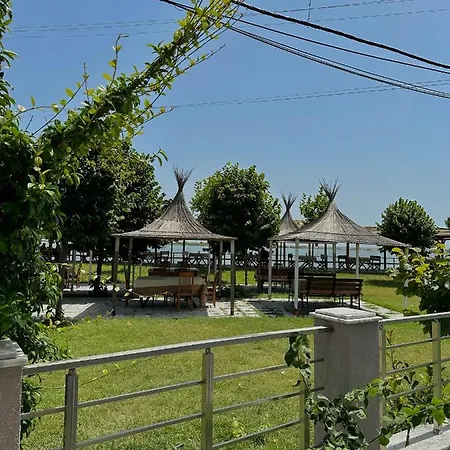 Holiday home Viluni Dream House Velipoje